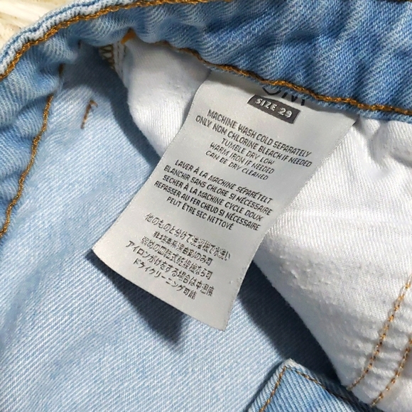 OBJECTS WITHOUT MEANING O-M Boy Boyfriend Boy Zip Cropped Jeans Size 29 - Picture 4 of 10